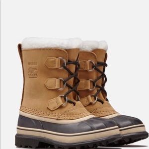 Sorel Caribou Boots